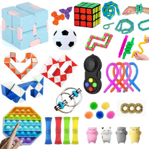 A fidget meglepetéscsomag játékai – pop it, végtelen kocka, flippy lánc, golyós csövek
