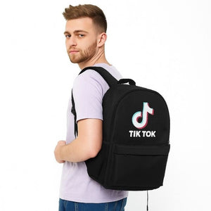 Fekete TikTok Mintás Hátizsák - Trendi és Praktikus - BShopy