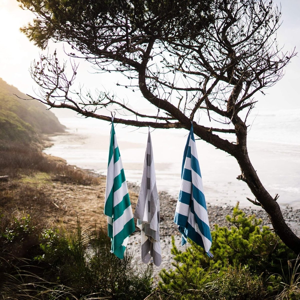 Prémium Mikroszálas Strandtörölköző – Extra Nagy Méret, Homokmentes és Gyorsan Száradó - BShopy