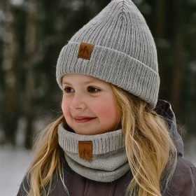   AHAHA Kisgyermek Sapka és Körsál Szett – M Méret, Szürke Szín